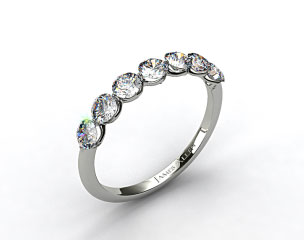18k White Gold Scalloped Share Prong Wedding Ring